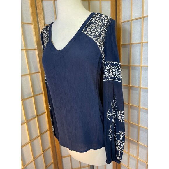 Francesca's Miami Med Boho Blouse - Picture 12 of 16